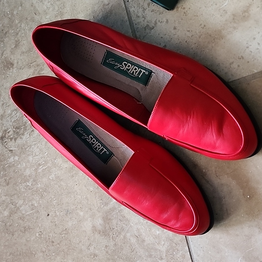 Easy Spirit Red Leather Loafer